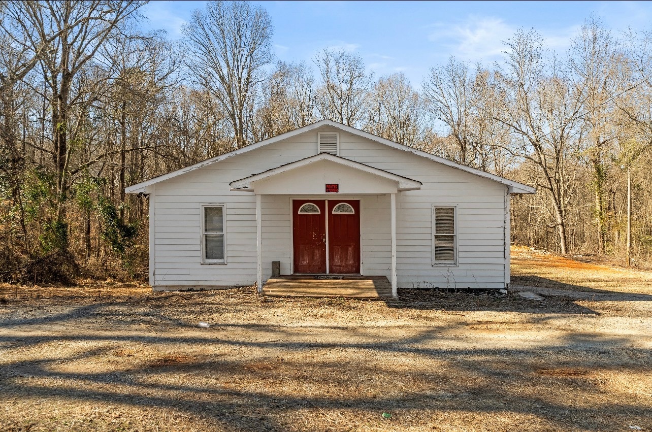 1105 Brewers Bridge Rd, Elberton, GA for sale Primary Photo- Image 1 of 26