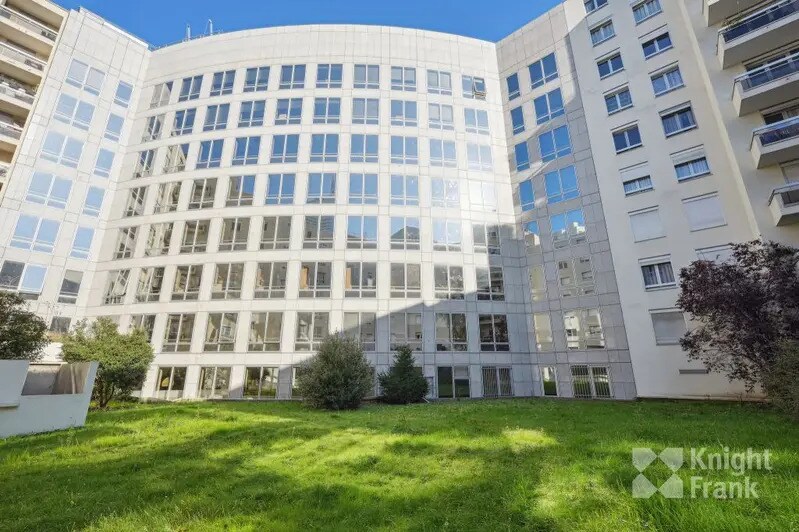 1 Place Victor Hugo, Courbevoie for lease Building Photo- Image 1 of 10