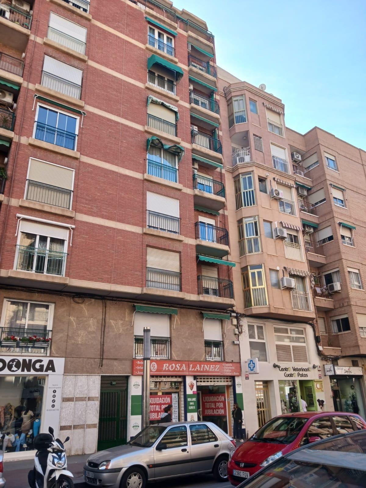 Commerce de détail dans Elche, Alicante à vendre Photo du bâtiment- Image 1 de 3