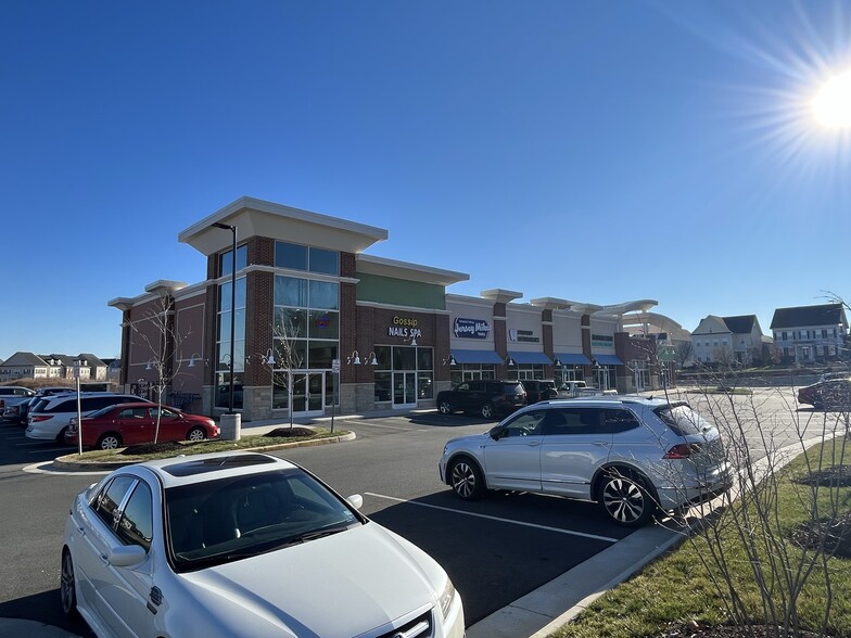 10322 Bristow Station Dr, Bristow, VA for lease - Building Photo - Image 3 of 15