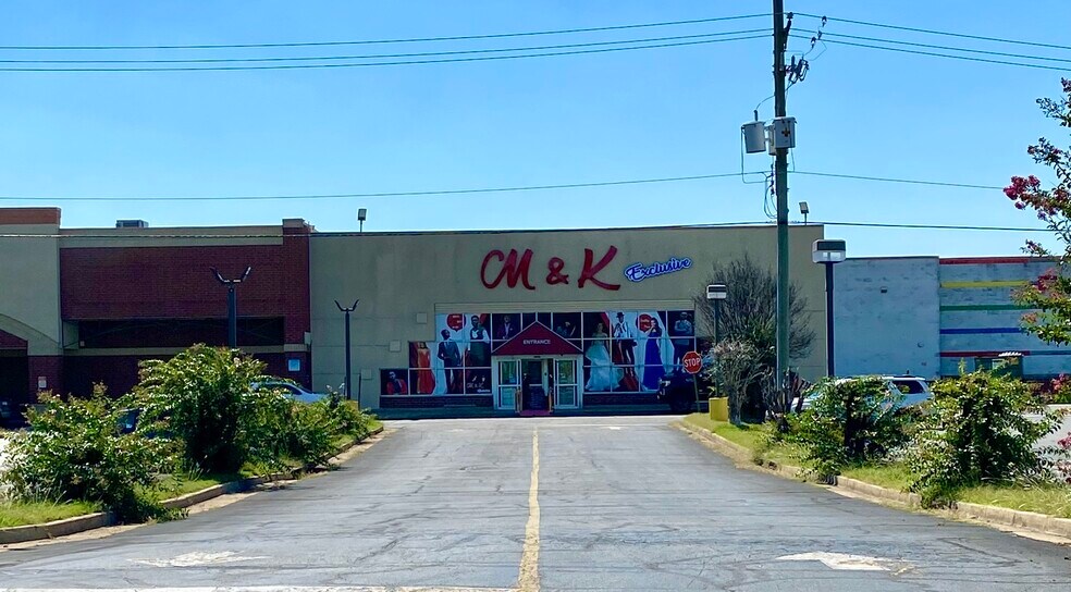 2685 S Perkins Rd, Memphis, TN à louer - Photo du bâtiment - Image 3 de 6