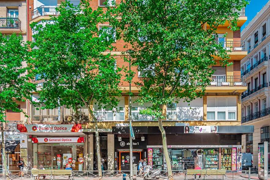 Multifamily in Madrid, Madrid for sale - Building Photo - Image 2 of 2