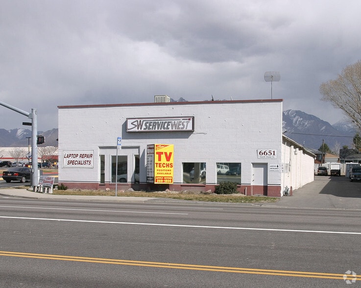 6651 S State St, Midvale, UT à vendre - Photo du bâtiment - Image 2 de 5