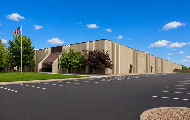 More details for 7300 N Northland Dr, Brooklyn Park, MN - Industrial for Lease