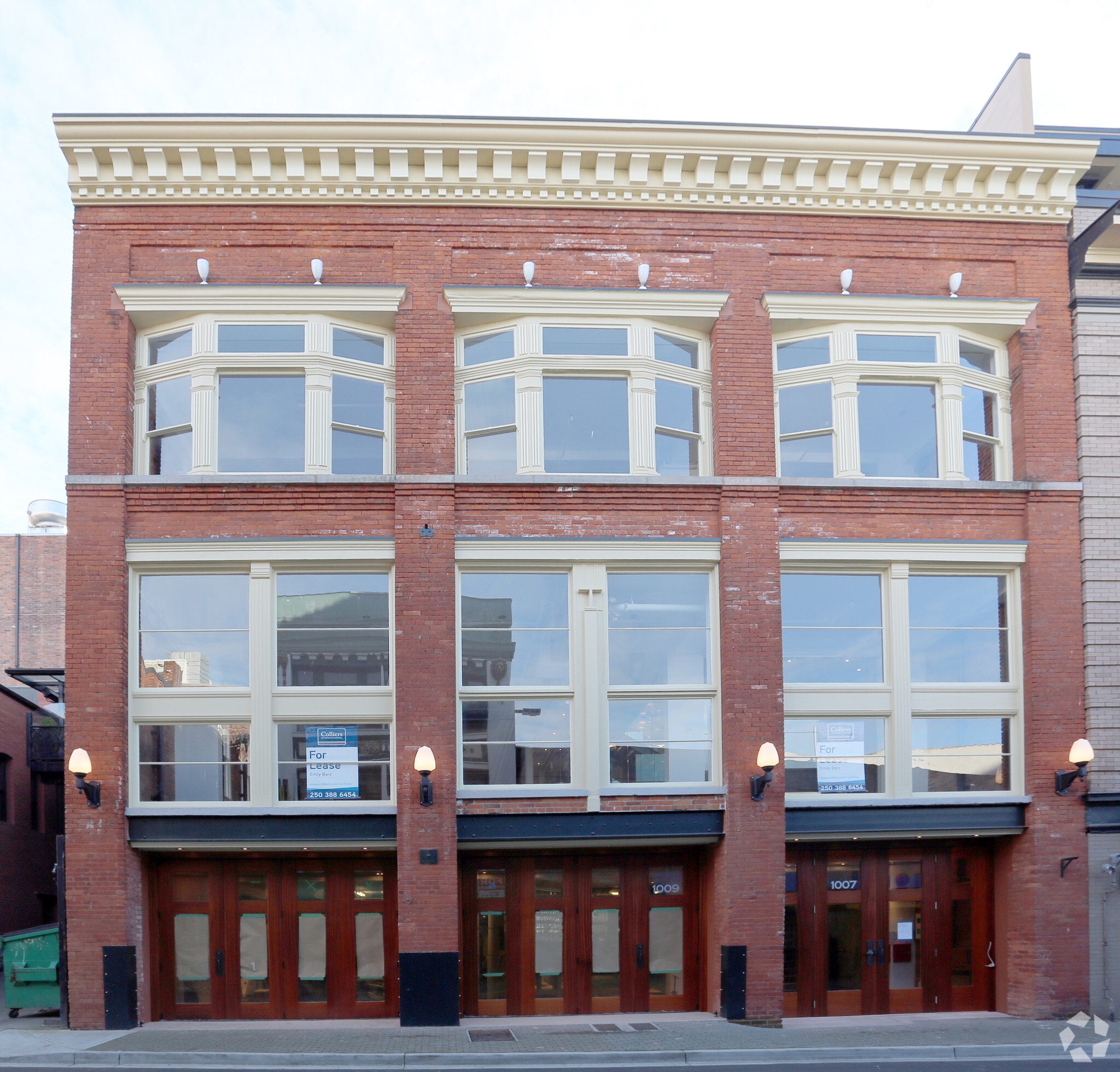 1007-1111 Langley St, Victoria, BC for sale Primary Photo- Image 1 of 1