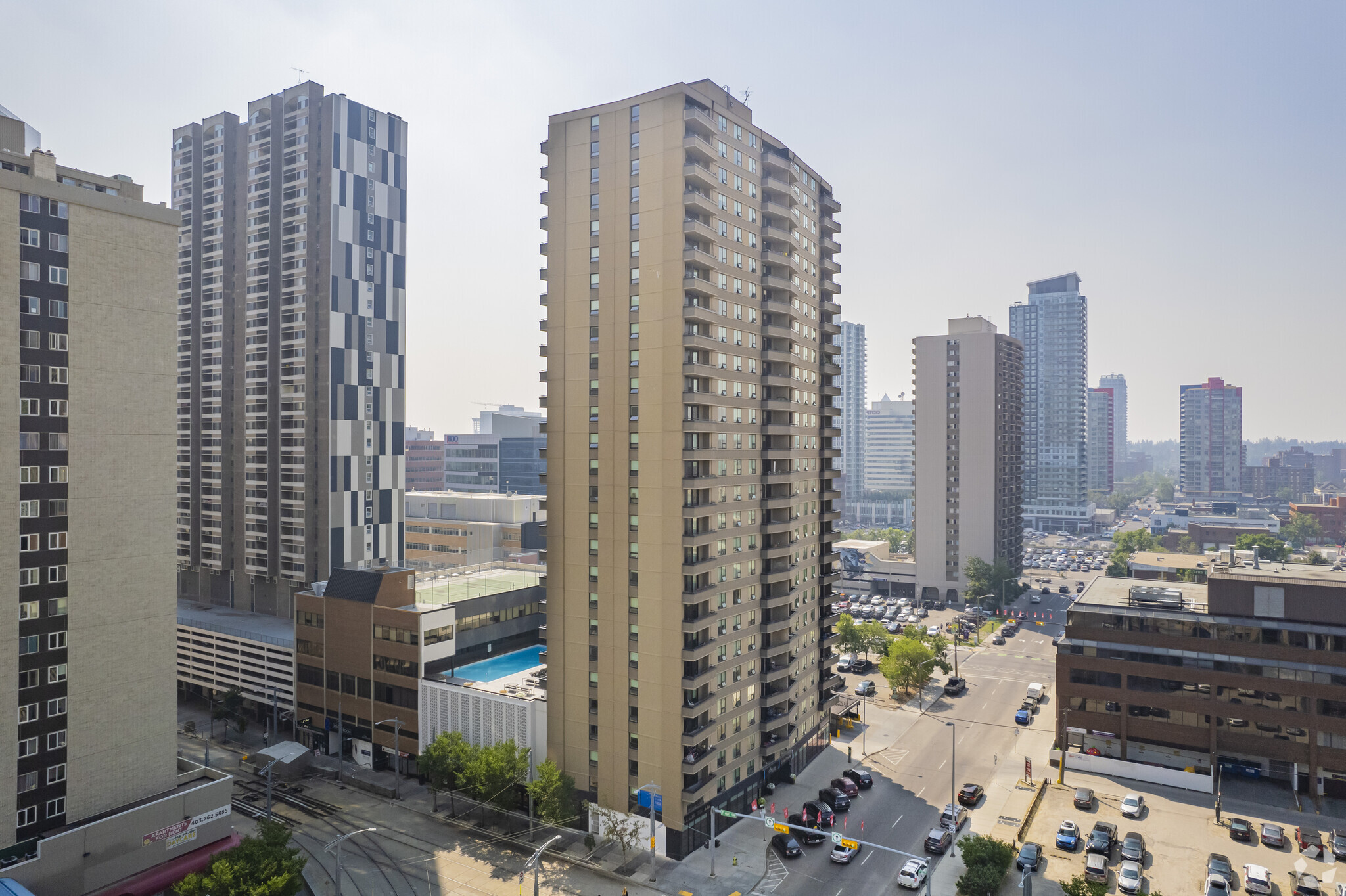 700 9th St SW, Calgary, AB for sale Primary Photo- Image 1 of 1