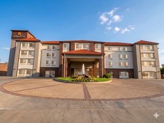 More details for 2400 W Wyatt Earp Blvd, Dodge City, KS - Hospitality for Sale