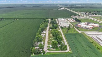 Plus de détails pour 4808 Paradise Rd, Mattoon, IL - Multi-résidentiel à vendre