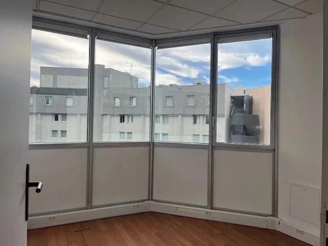 Bureau dans Nice à vendre - Photo du bâtiment - Image 3 de 3