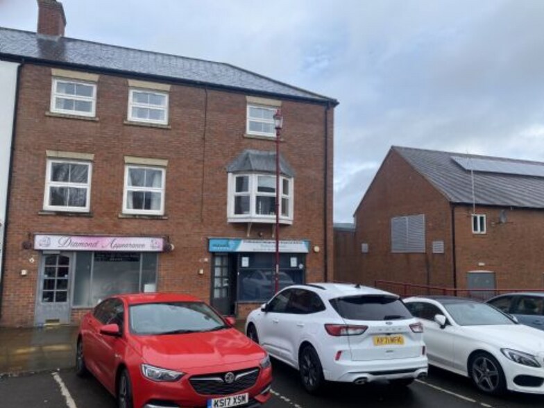 12 St Johns Sq, Daventry à louer - Photo du bâtiment - Image 1 de 1