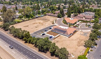 More details for Avenida De Los Robles, Visalia, CA - Office for Lease