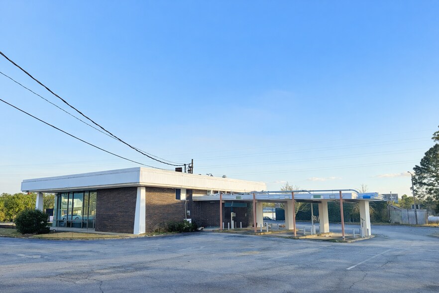 3625 Pio Nono Ave, Macon-Bibb, GA à louer - Photo du bâtiment - Image 2 de 3