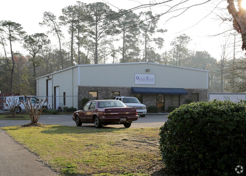 7252 Investment Dr, Charleston, SC à vendre - Photo du bâtiment - Image 2 de 3