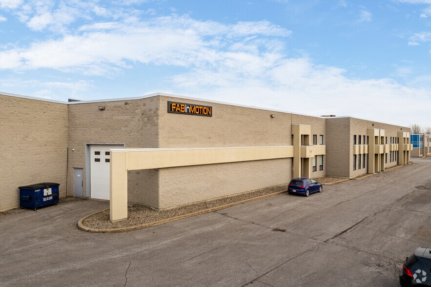 751-759 De La Sablière Rue De La Sablière, Bois-des-filion, QC for lease - Building Photo - Image 3 of 4