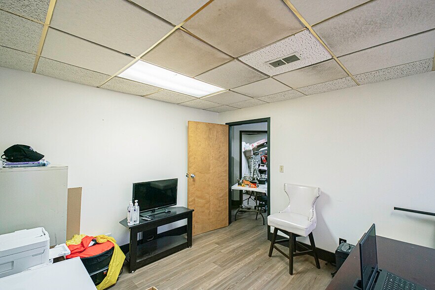 1312 13th St, Wichita Falls, TX à vendre - Photo du bâtiment - Image 2 de 19