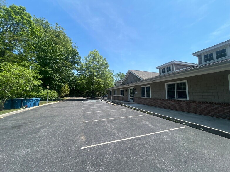 306 Kings Hwy, Cherry Hill, NJ à vendre - Photo du bâtiment - Image 2 de 9