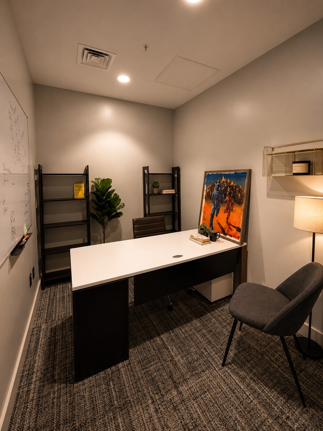 1905 N Market St, Tampa, FL for lease Interior Photo- Image 1 of 3