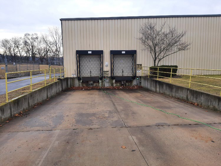 1151 Bloomingdale Dr, Bristol, IN for sale - Building Photo - Image 2 of 6