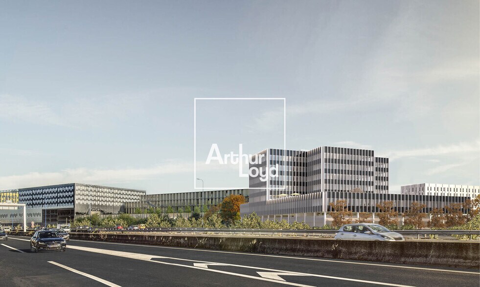 Retail in Toulouse for lease - Building Photo - Image 2 of 10