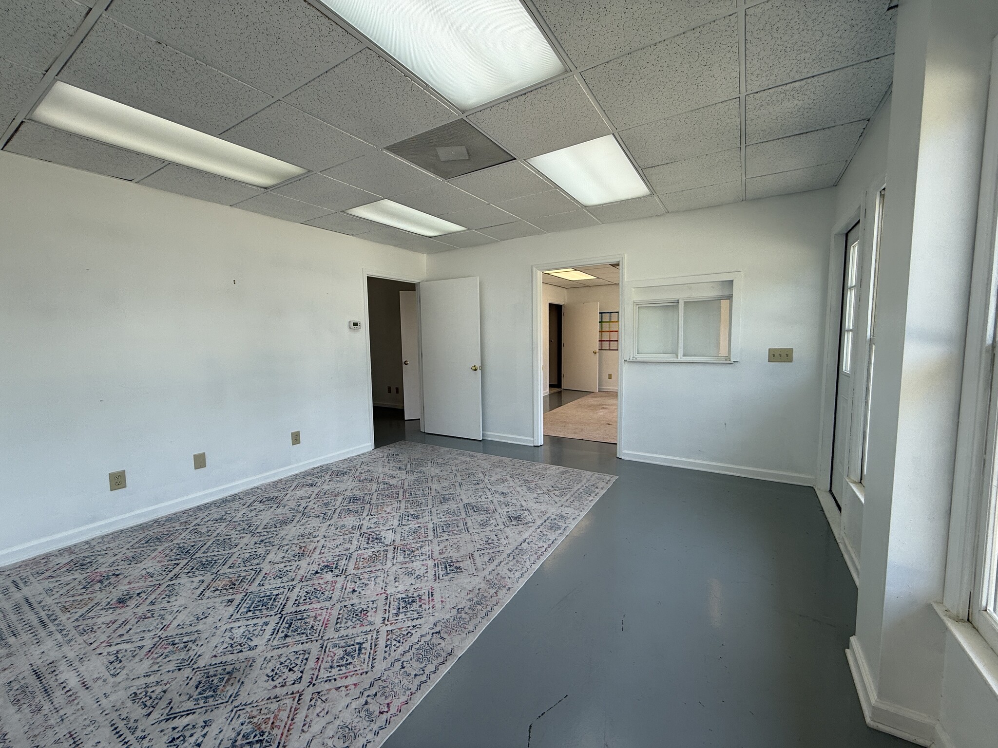 11815 US 15-501 Unit C Hwy, Aberdeen, NC à louer Photo intérieure- Image 1 de 16
