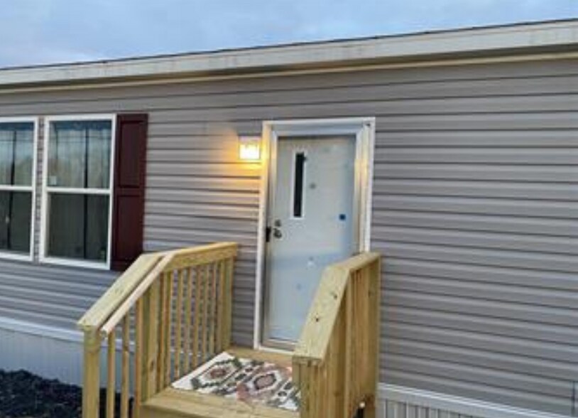 616 Moorestown Dr, Bath, PA à vendre - Photo principale - Image 1 de 3