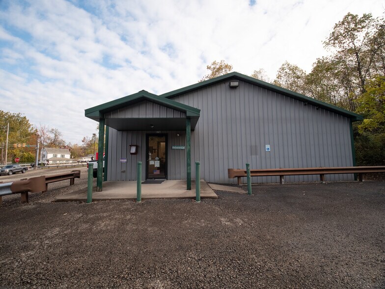 1758 Pleasant Valley Rd, Mount Pleasant, PA à vendre - Photo du bâtiment - Image 2 de 16