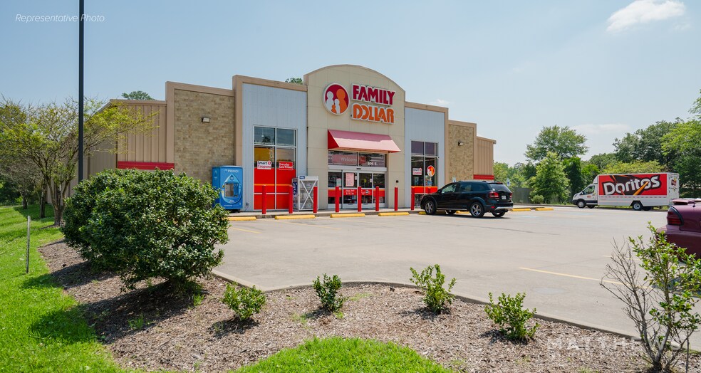 17 Mansfield Ave, Shelby, OH for sale - Building Photo - Image 2 of 3