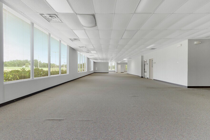 8645 E Backwater Rd, North Webster, IN à louer - Photo du bâtiment - Image 3 de 75