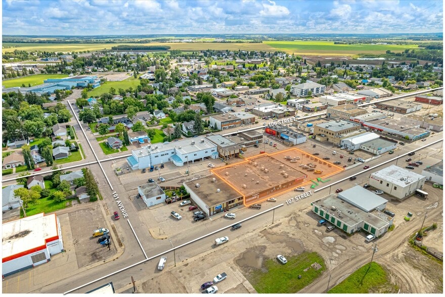 10015 107 St, Westlock, AB for sale - Building Photo - Image 2 of 8
