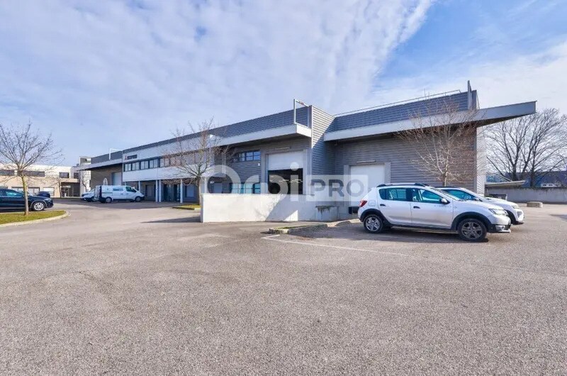 151 B Route De Grenoble, Saint-Priest for lease Building Photo- Image 1 of 13