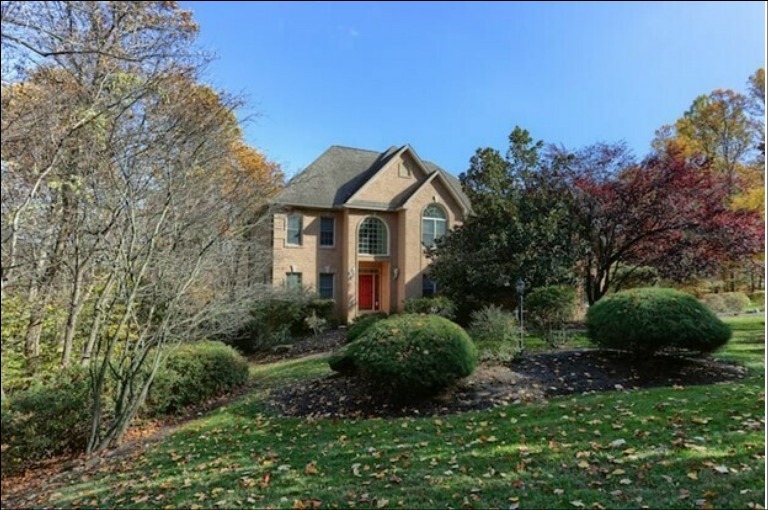 656 Hunters Ln, Lewisberry, PA for sale - Building Photo - Image 1 of 1