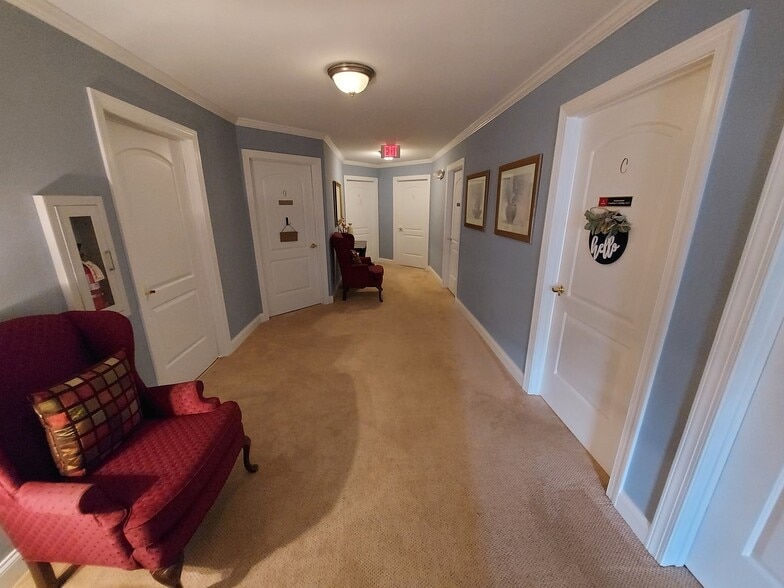 3041 Berks Way, Raleigh, NC for lease - Interior Photo - Image 3 of 13