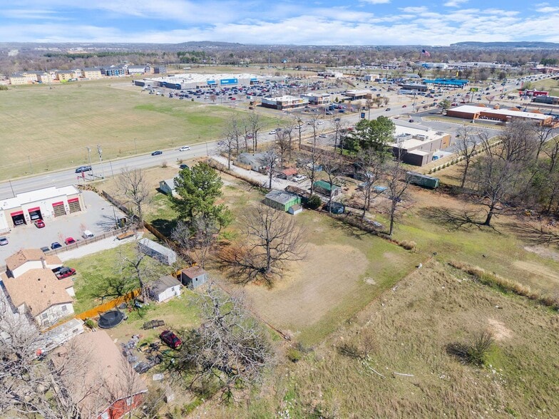 5119 Elm Springs Rd, Springdale, AR for sale - Building Photo - Image 3 of 10