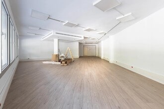 Office in Barcelona, Barcelona for lease Interior Photo- Image 1 of 14