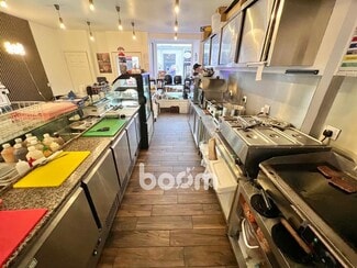 Plus de détails pour 30 Main St, Beith - Commerce de détail à vendre