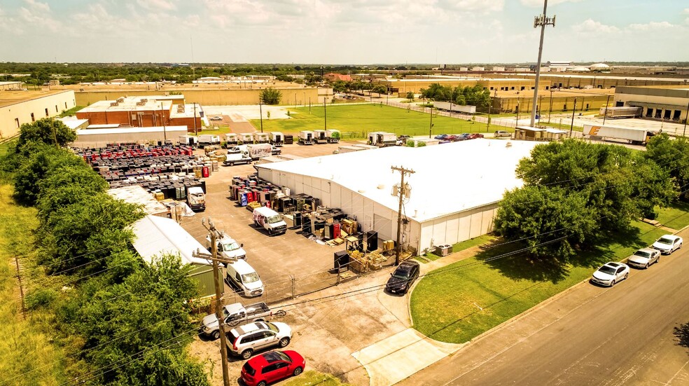 3410 Steen St, San Antonio, TX for lease - Building Photo - Image 1 of 29