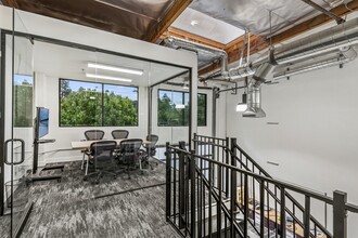 3477-3499 Edison Way, Menlo Park, CA for lease Interior Photo- Image 2 of 3