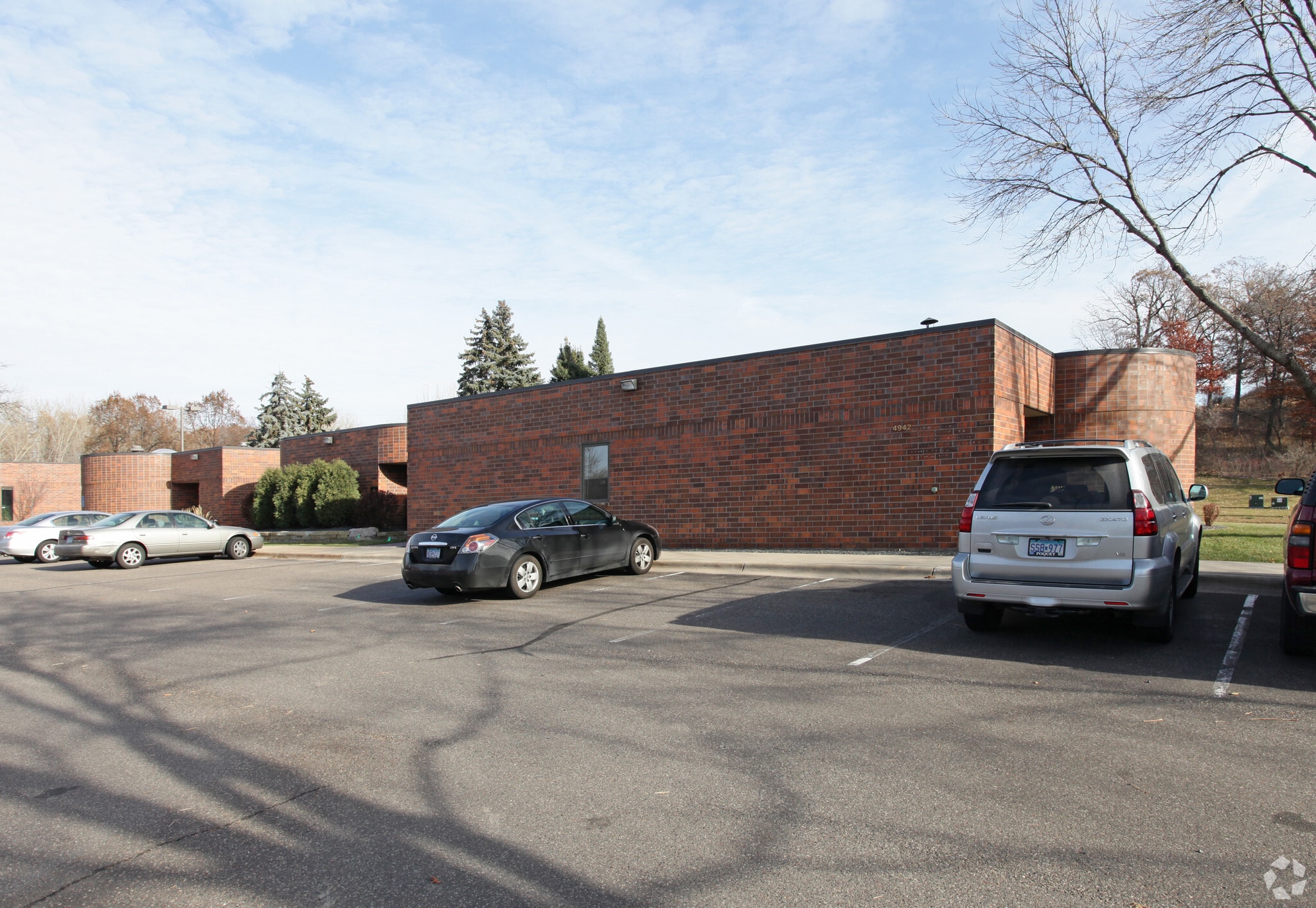4936-4942 Lincoln Dr, Edina, MN à vendre Photo du bâtiment- Image 1 de 4