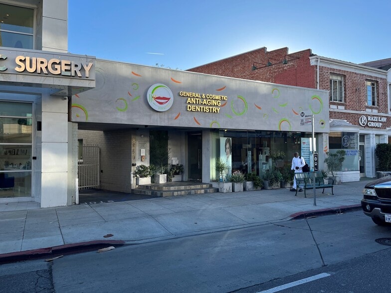 8660 Wilshire Blvd, Beverly Hills, CA à vendre - Photo principale - Image 1 de 6