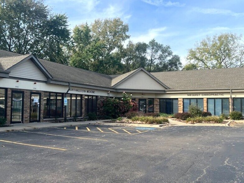 1100-1158 N Main St, Algonquin, IL for lease - Building Photo - Image 3 of 6