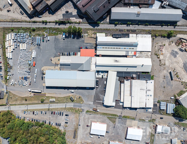 580 Mayer St, Bridgeville, PA for lease - Aerial - Image 2 of 7