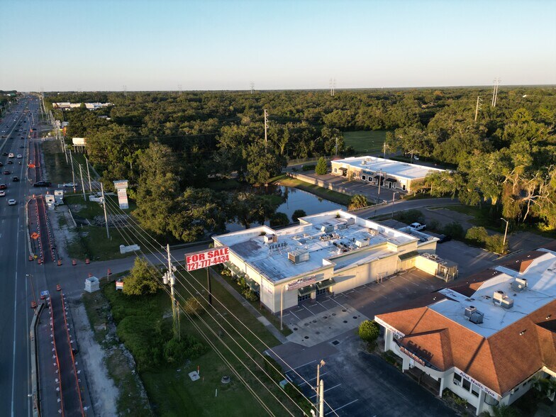 31151 Us Highway 19 N, Palm Harbor, FL à vendre - Photo du bâtiment - Image 3 de 7