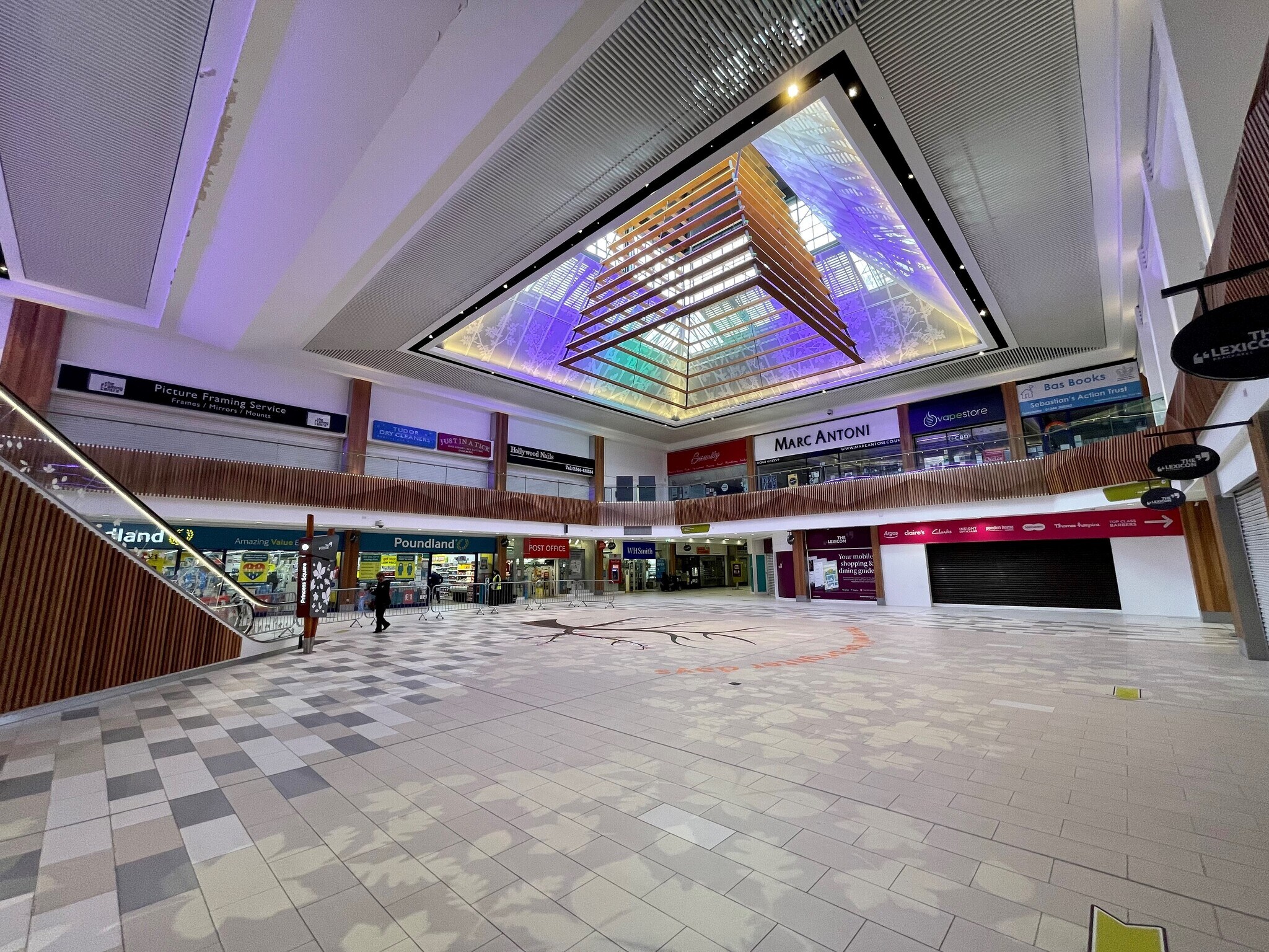 Princess Sq, Bracknell for sale Building Photo- Image 1 of 1