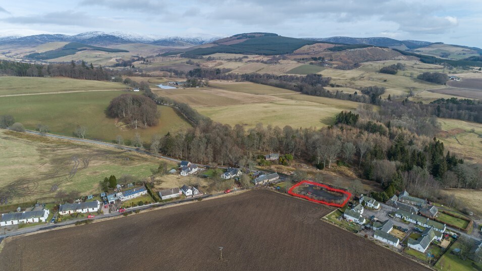 Land Opposite Former Jubilee, Kirriemuir for sale Primary Photo- Image 1 of 4