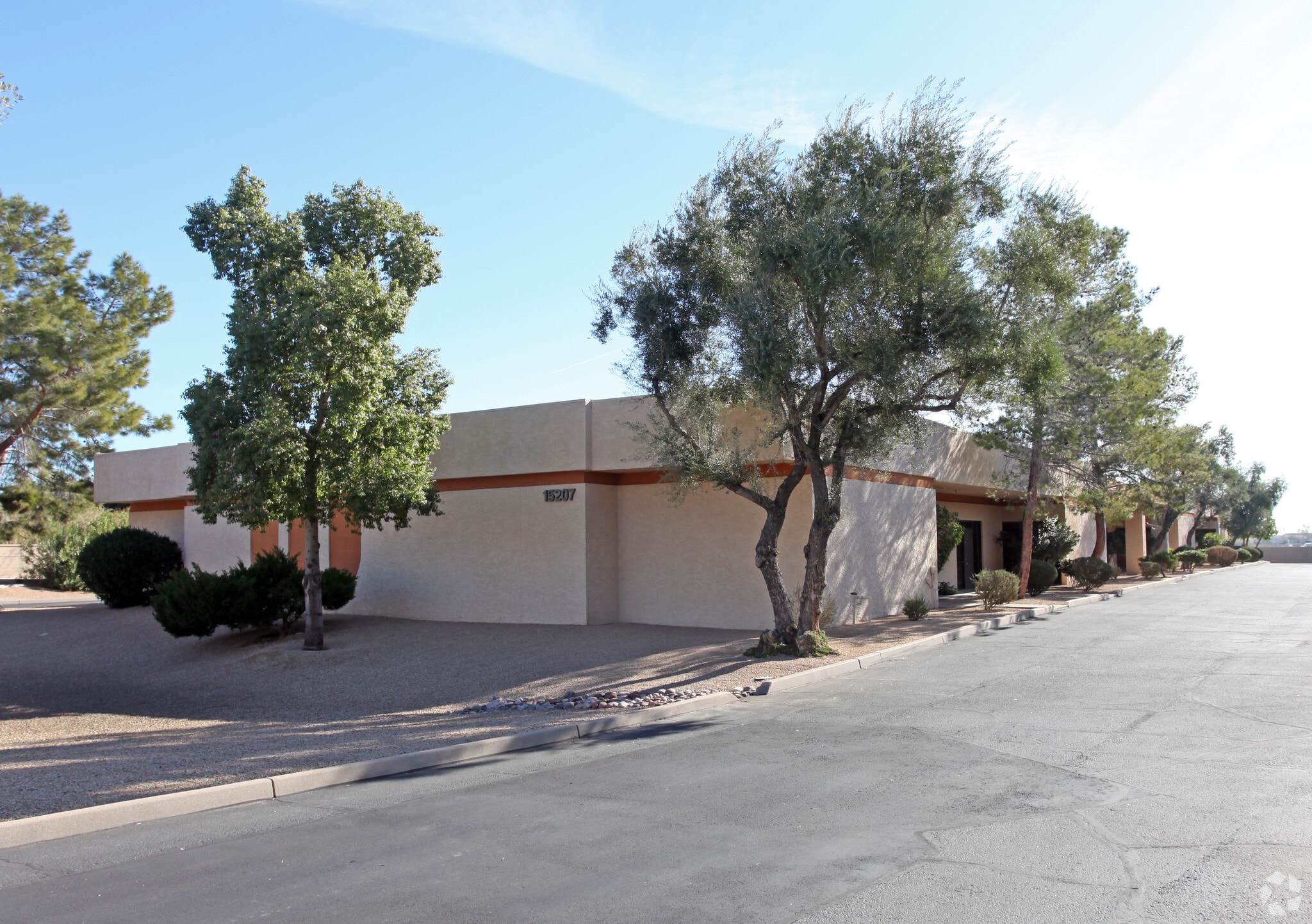 15207 N 75th St, Scottsdale, AZ for lease Primary Photo- Image 1 of 4
