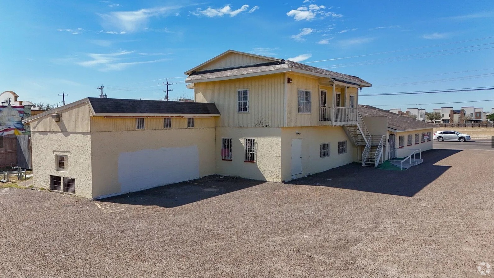 1328 N Closner Blvd, Edinburg, TX for sale Primary Photo- Image 1 of 6