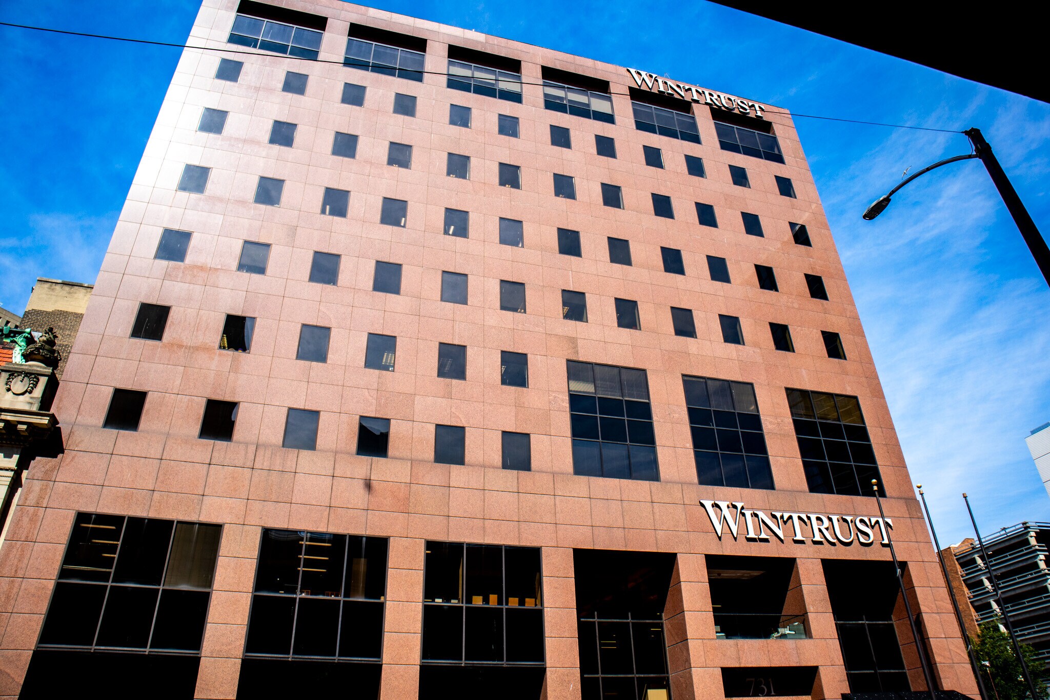 731 N Jackson St, Milwaukee, WI for lease Building Photo- Image 1 of 7