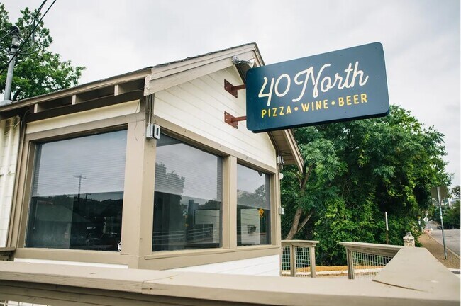 More details for 900 W 10th St, Austin, TX - Retail for Sale