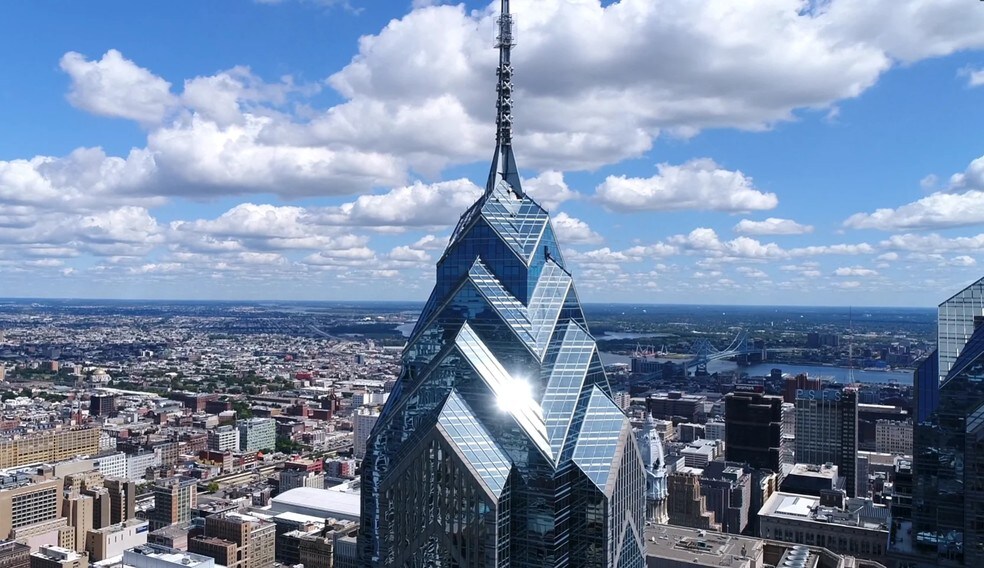 1650 Market St, Philadelphia, PA à louer - Photo du bâtiment - Image 3 de 16