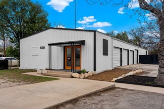 More details for 2610 Memorial Blvd, Kerrville, TX - Industrial for Sale